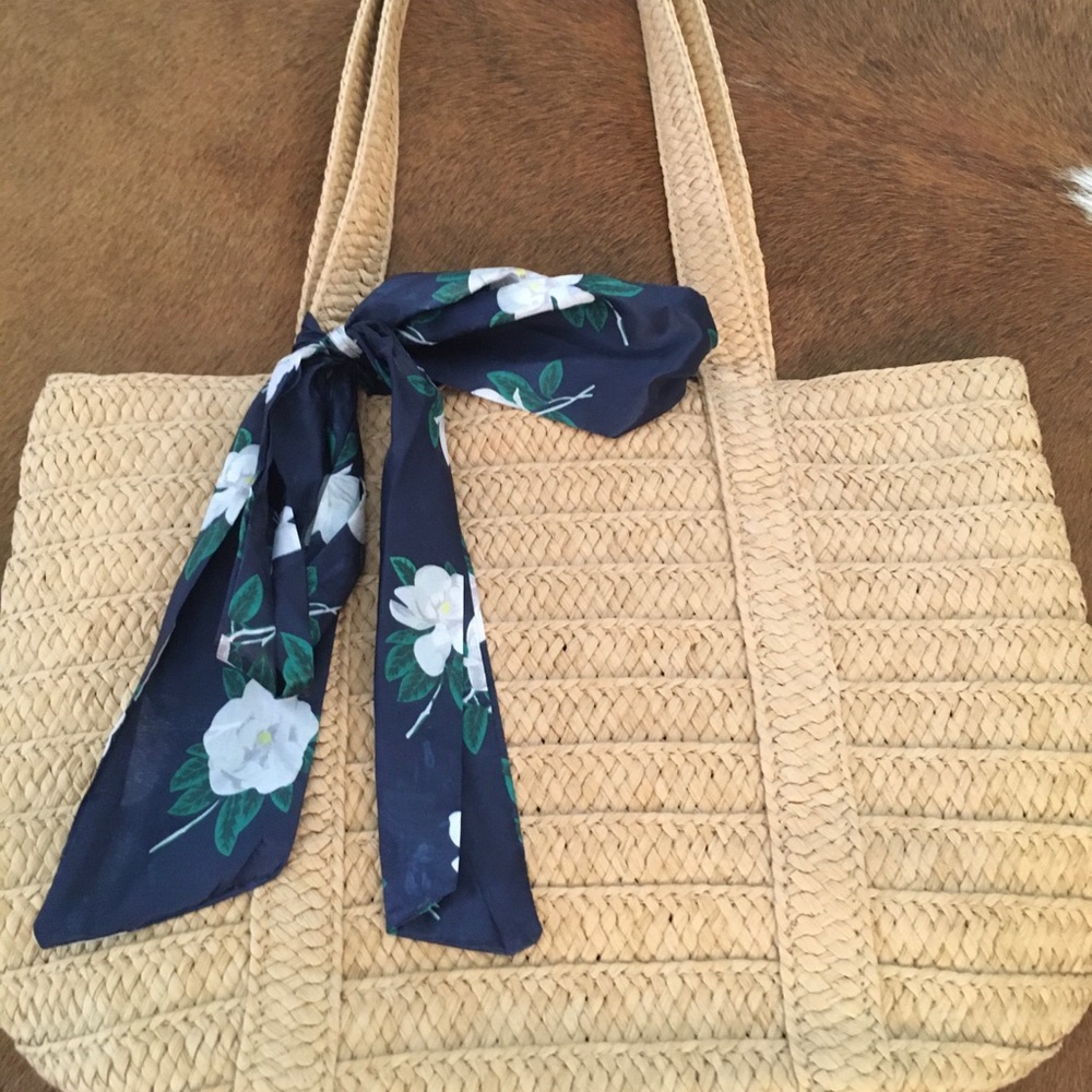 New Draper James straw tote bag